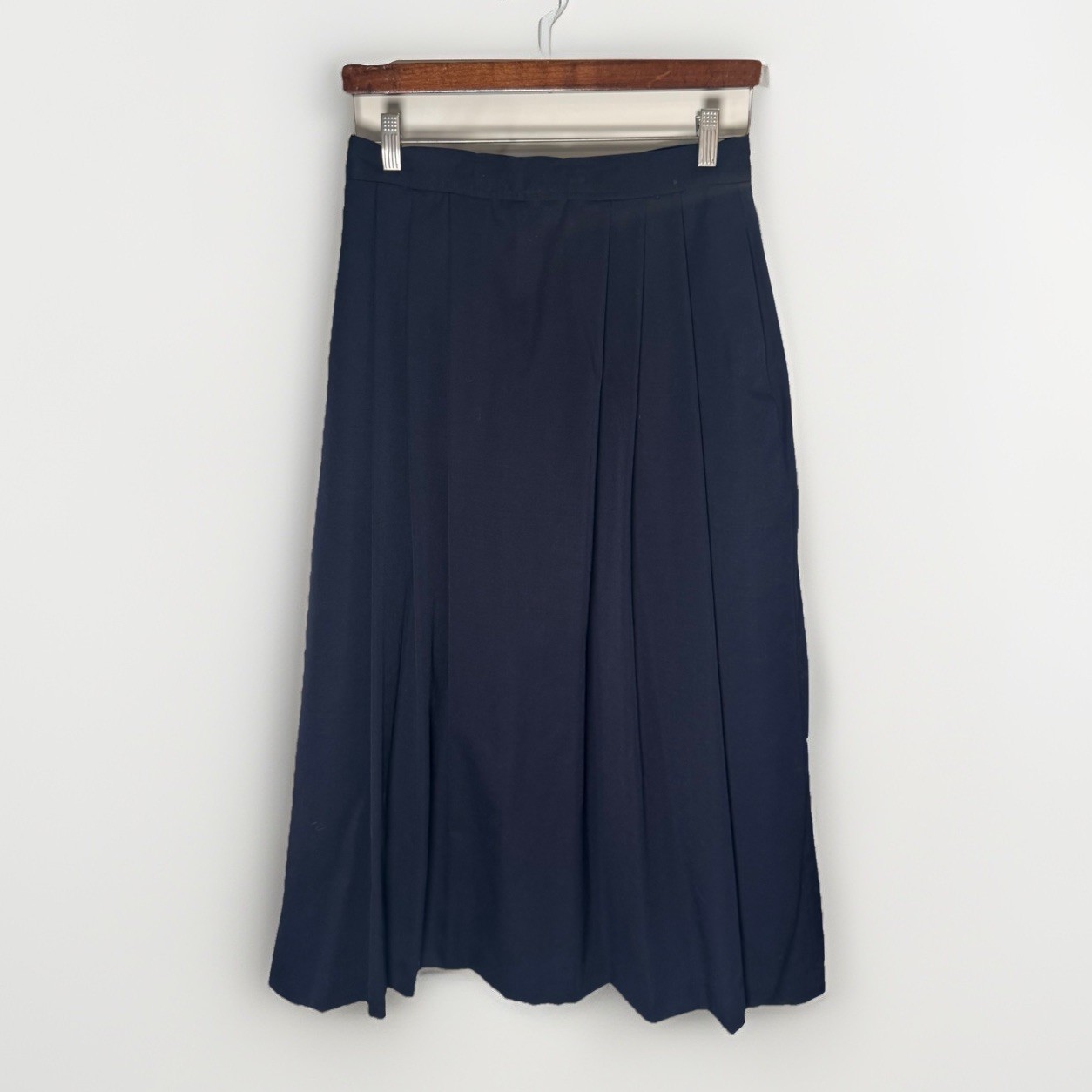 Vintage Academia Navy Wool Midi Skirt Pockets Pleated Size 12 Preppy Classic