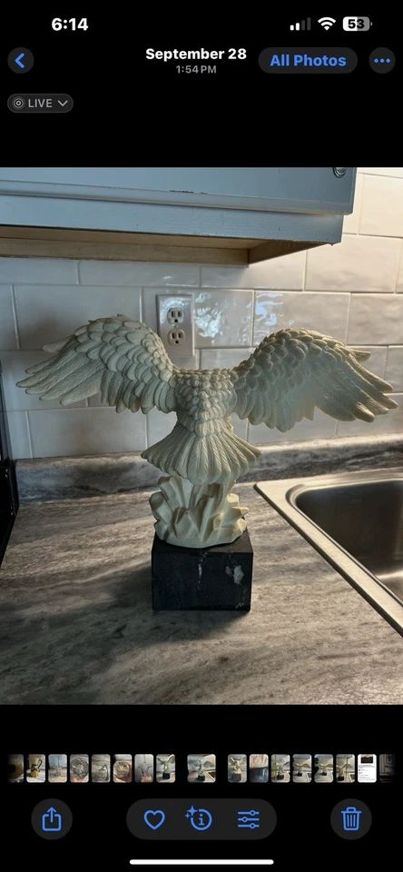 A. SANTINI Large Alablaster eagle Sculpture Signed On Marble Base Made In Italy - Image 2 of 4