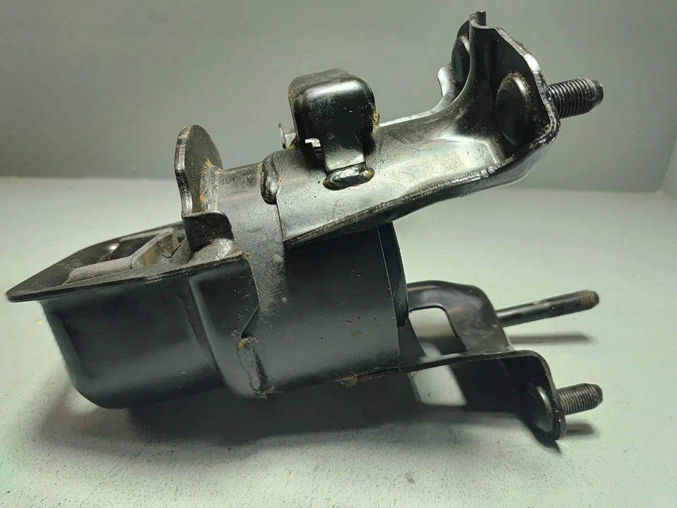 Toyota Camry 2018-2024 motor 2,5 L montaje trasero aislador soporte OEM Foto 4 de 4