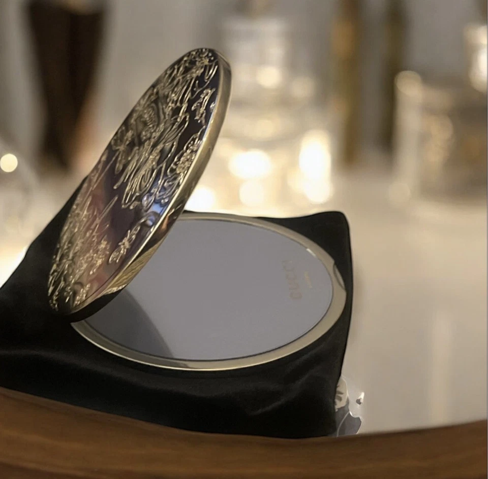 Gucci Beauty Gold Flora Metal Compact Mirror GWP - Image 4 of 4