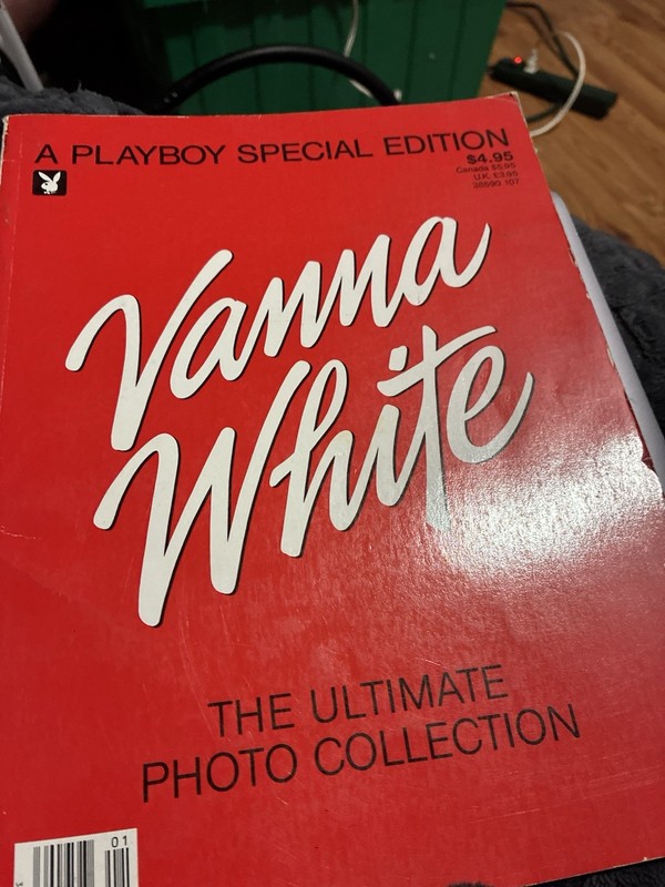 Playboy Special Edition Vanna White Ultimate Photo Collection May 1995