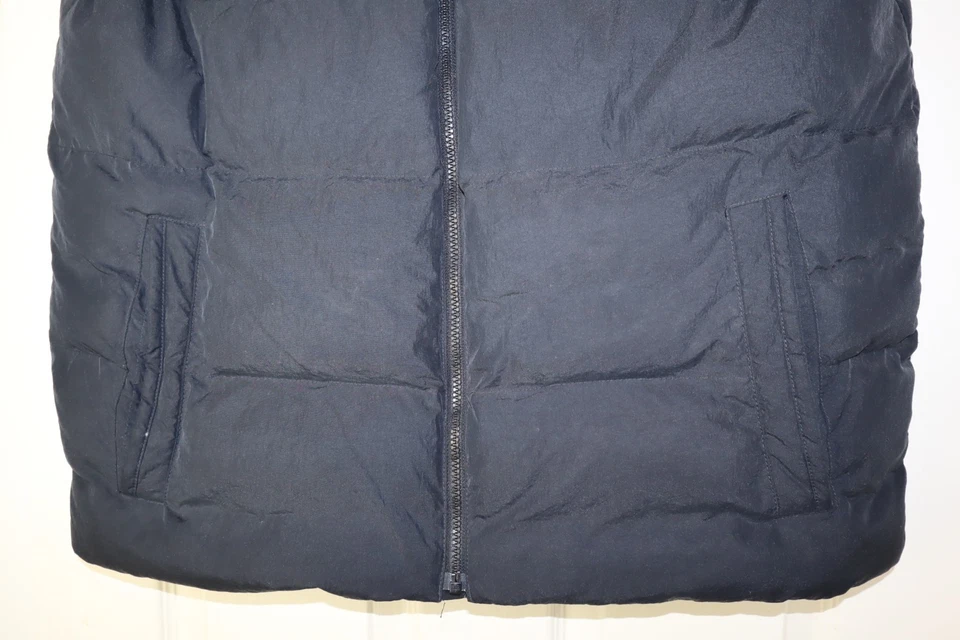 Gap Men’s Deep True Navy Primaloft Puffer Vest Size L Sleeveless Zip Closure VGC - Image 3 of 4