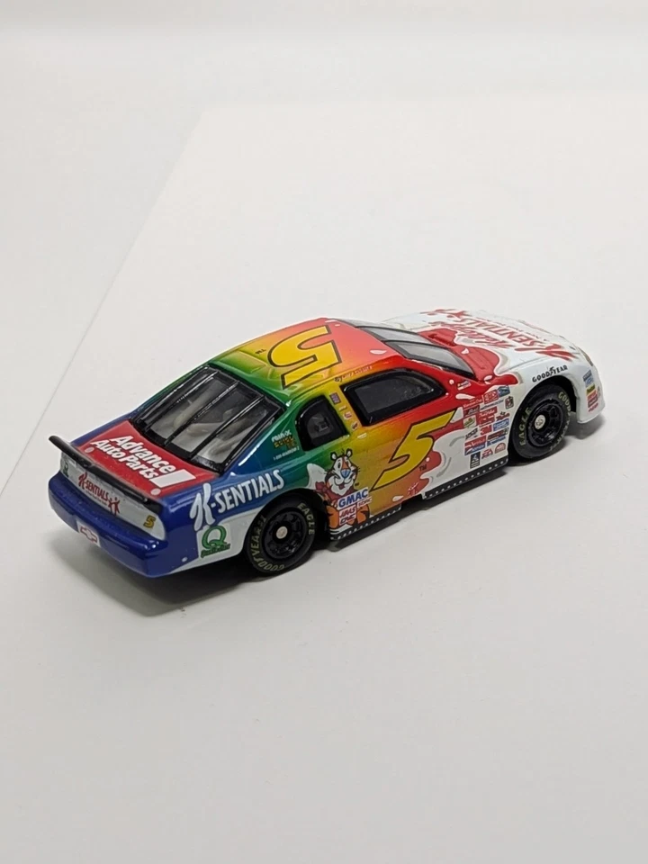 Revell 1/64 Nascar diecast #5 Kellogg's K-Sentials Terry LaBonte 1999  - Image 4 of 4