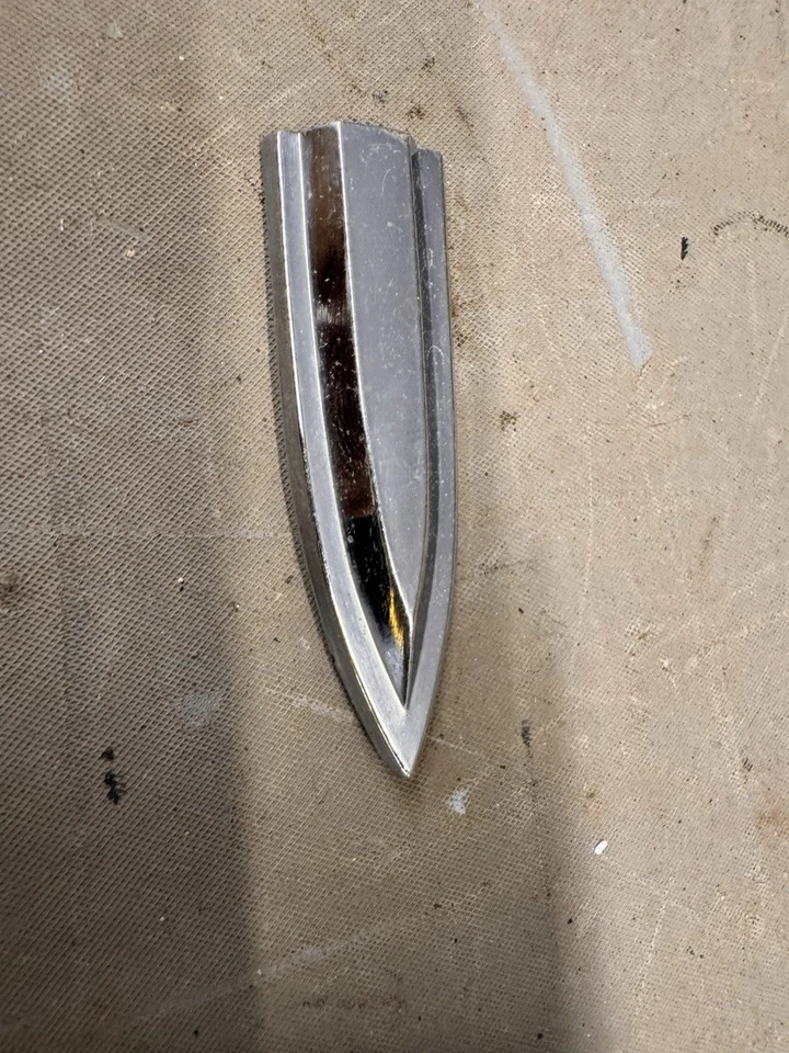 Oldsmobile Cutlass S Supreme 1971 1972 panel de puerta 442 F85 F-85 moldura OEM Foto 4 de 4