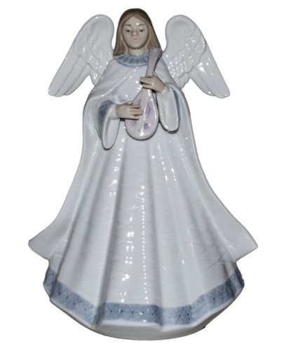 Lladro Figurine Angelic Melody - Tree Topper, (5963) 7.25" No Box