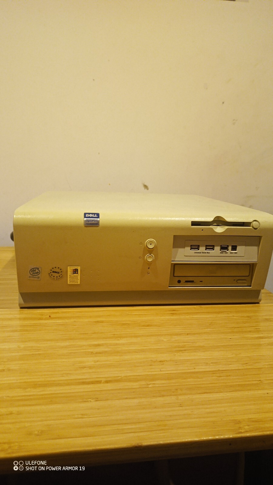 Vintage Dell Optiplex Gx110 Pentium 3