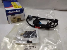 Genuine OEM ACDelco ABS Sensor Front 88965719 Silverado Sierra 1500 05-06