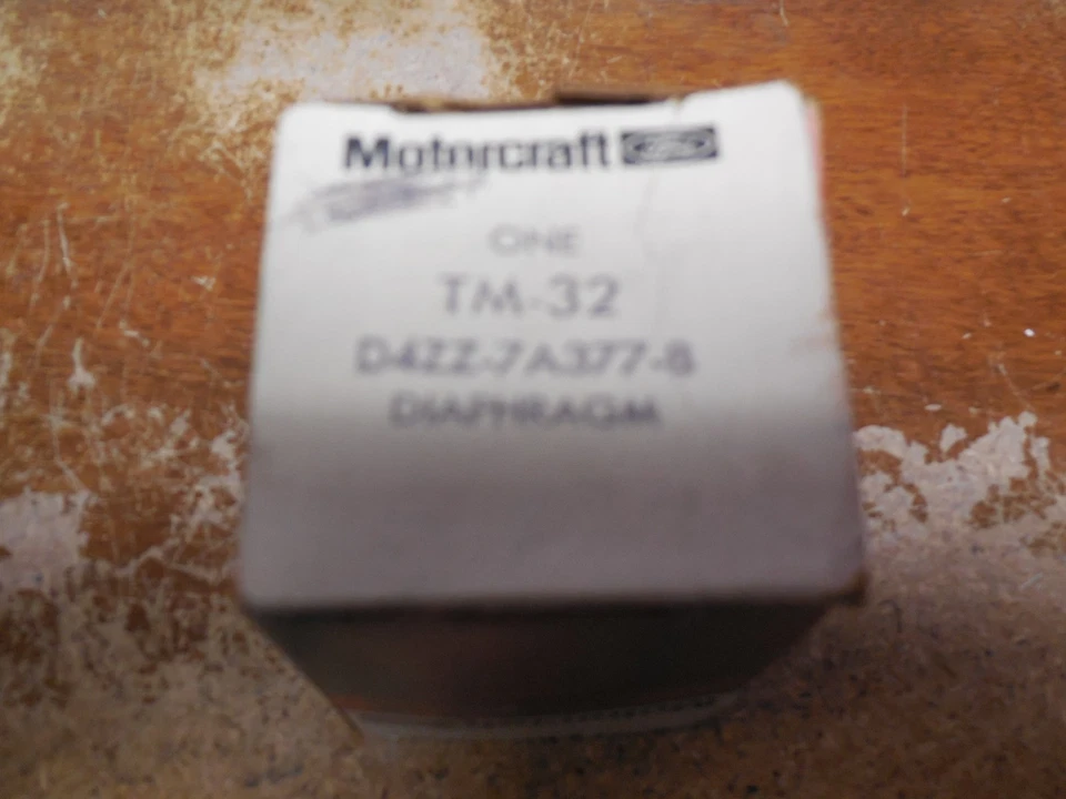 NOS 1974 1975 1976 1977 1978 FORD MUSTANG II C3 AUTO TRANS VACUUM DIAPHRAGM - Image 3 of 3