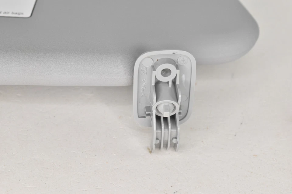 2004-2009 Mazda 3 Passenger Right Sun Visor Sunvisor Gray Foto 4 de 4