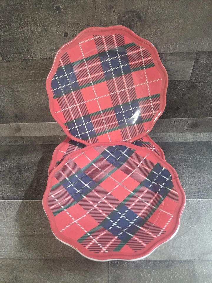 Platos de ensalada de Navidad 8 pulgadas festoneados a cuadros navideños Foto 2 de 4