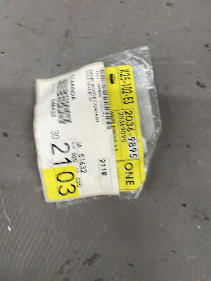 1985-1991 Pontiac Grand Am направляющая окна Buick Electra Bonneville Deville Skylark - Изображение 2 из 3