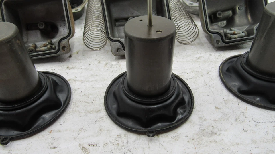 Juego de carburadores de carburadores Honda CB650SC 650 1983 Nighthawk OEM Foto 4 de 4