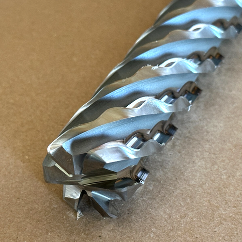 Widia Hanita Z2622W32089E ** M42 WAV 6FL 1.1/4X1.1/4X6X8.1/2 R.12 End Mill - Afbeelding 6 van 8