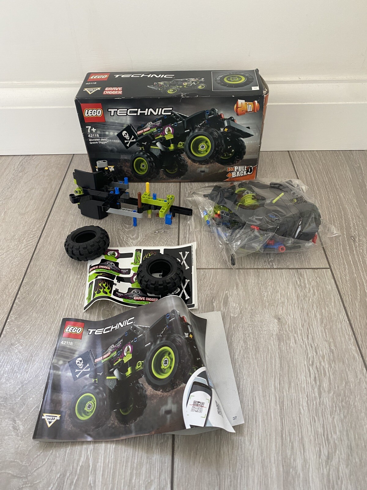 LEGO 42118 Monster Jam Grave Digger Opened Part Started.