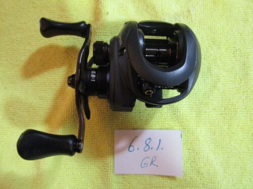(LEW'S) #SS1HG3 "SPEED-SPOOL" 6.8.1. GR-10-BB-R-HAND (NO-BOX)