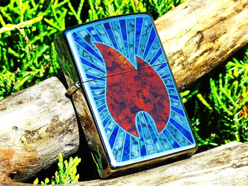 Zippo Lighter - Fusion Flame Design - Stained Glass - Red - Rare