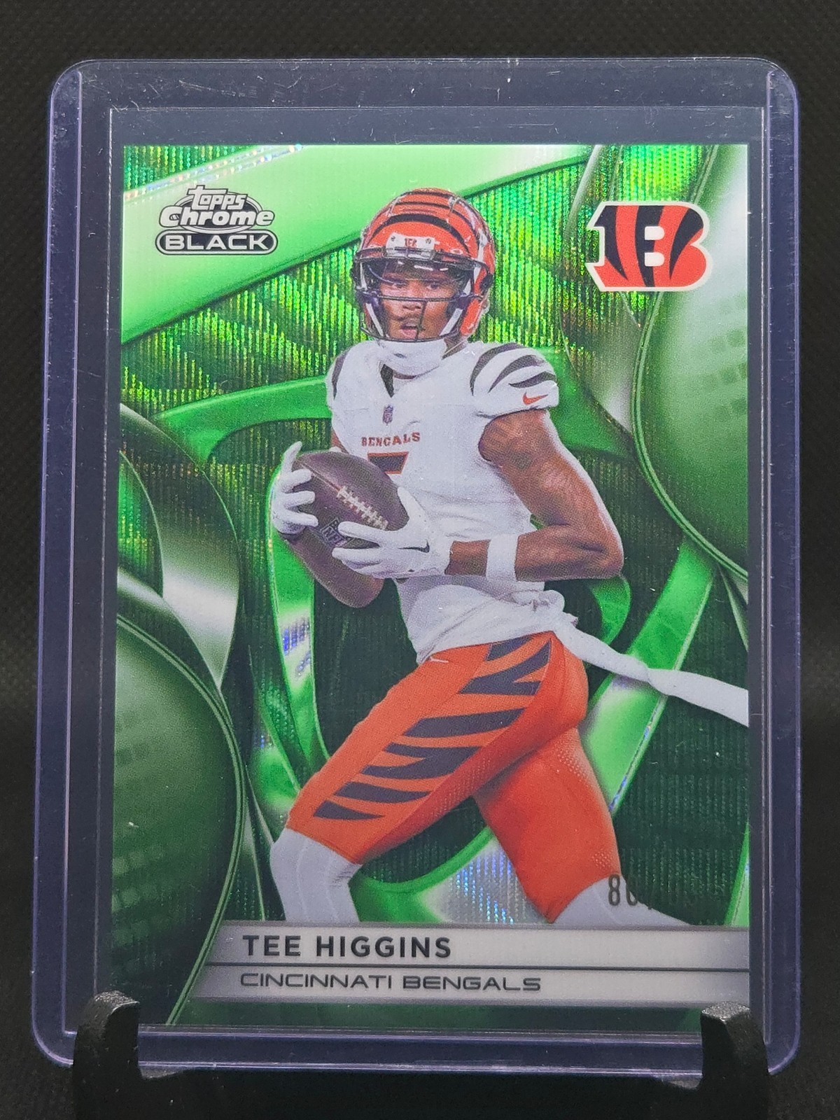 2025 Topps Chrome Black #25 Tee Higgins Green Refractor #/99