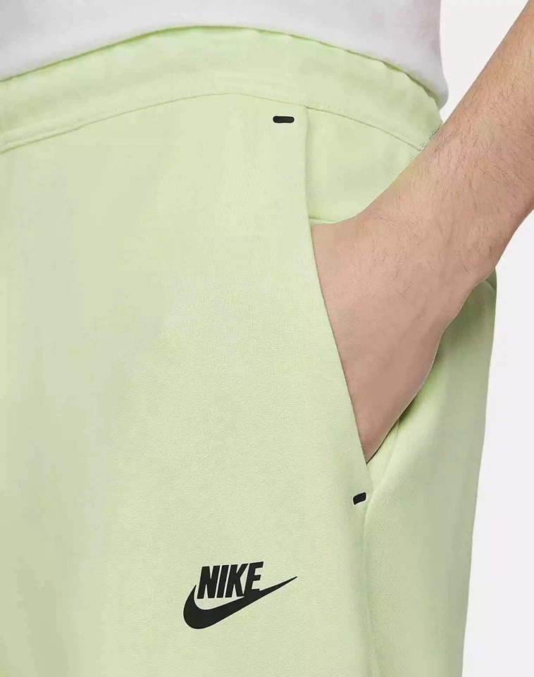 Nike Niños Ropa Deportiva Tech Pack Pantalones Polar Líquido Lima/Negro CU9213-383 XL NUEVO CON ETIQUETAS Foto 2 de 4