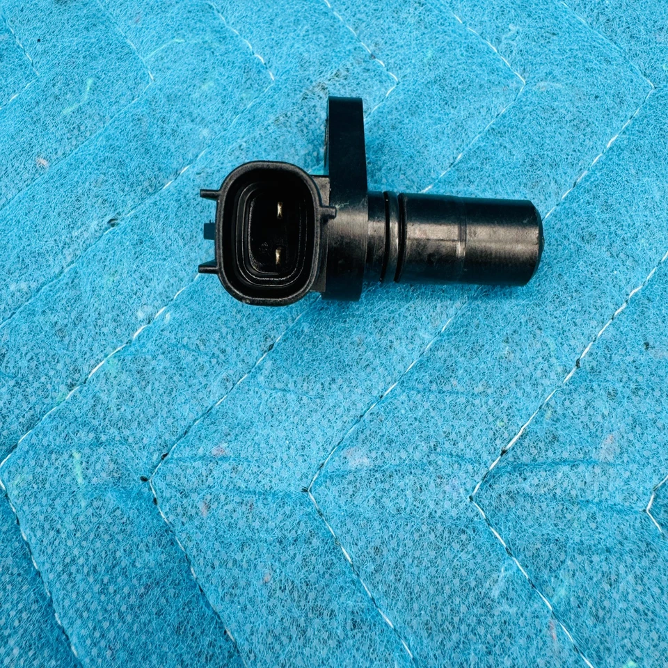 2001–2003 Lexus LS430 Transmission Revolution Speed Sensor OEM - Image 3 of 4