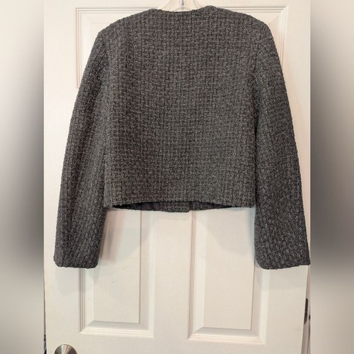 H&M Gray Textured Tweed Cropped Gold Button Jacket Blazer Old Money Size S Lined - Picture 5 of 12