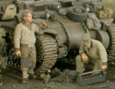 1/35 Scale WWII Tank Maintenance Crew Resin Figures Mechanics Set with Tools