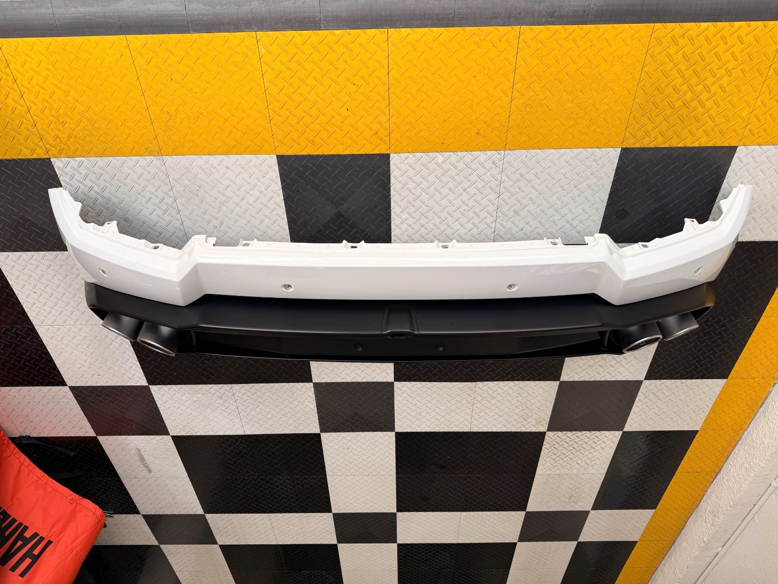 OEM Lamborghini Huracan Rear Bumper Assembly Complete LP580 / LP610 Models
