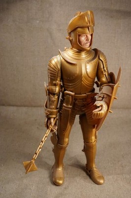 vintage 1960's Louis Marx Sir Gordon Gold Knight  - Ritter Figur