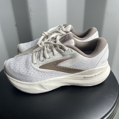 Limited Edition - 2025 Berkshire Hathaway - Brooks Adrenaline GTS 24 Size 5