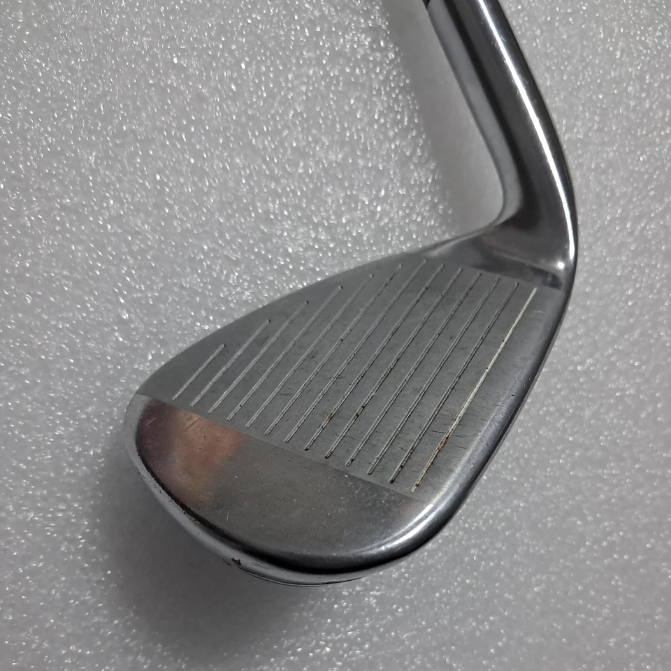 Adams Golf Tight Lies Velocity Slot PW Pitching Wedge, RH 36", R. Flex, 65 grams - Image 2 of 4