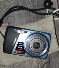 Kodak EasyShare M530 Digital Camera 12MP Blue with Case and OEM Battery TESTED 