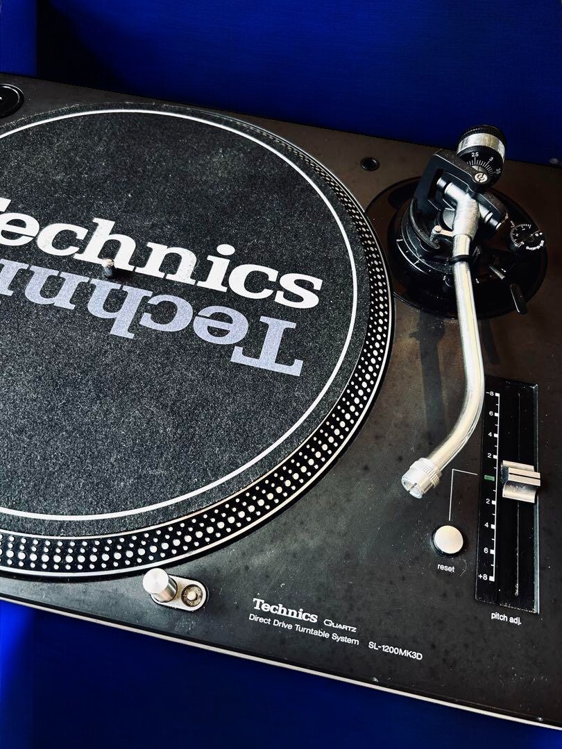 DJ機材 Technics SL-1200mk3d Technics SL1200MK3D Direct Drive Turntable