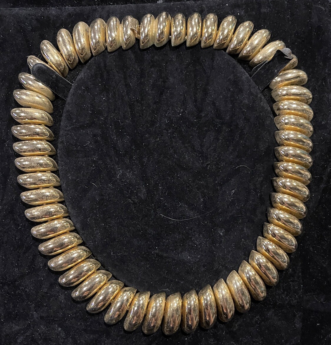 Brushed Gold Articulated Vintage Serpentine Link Coll… Gem