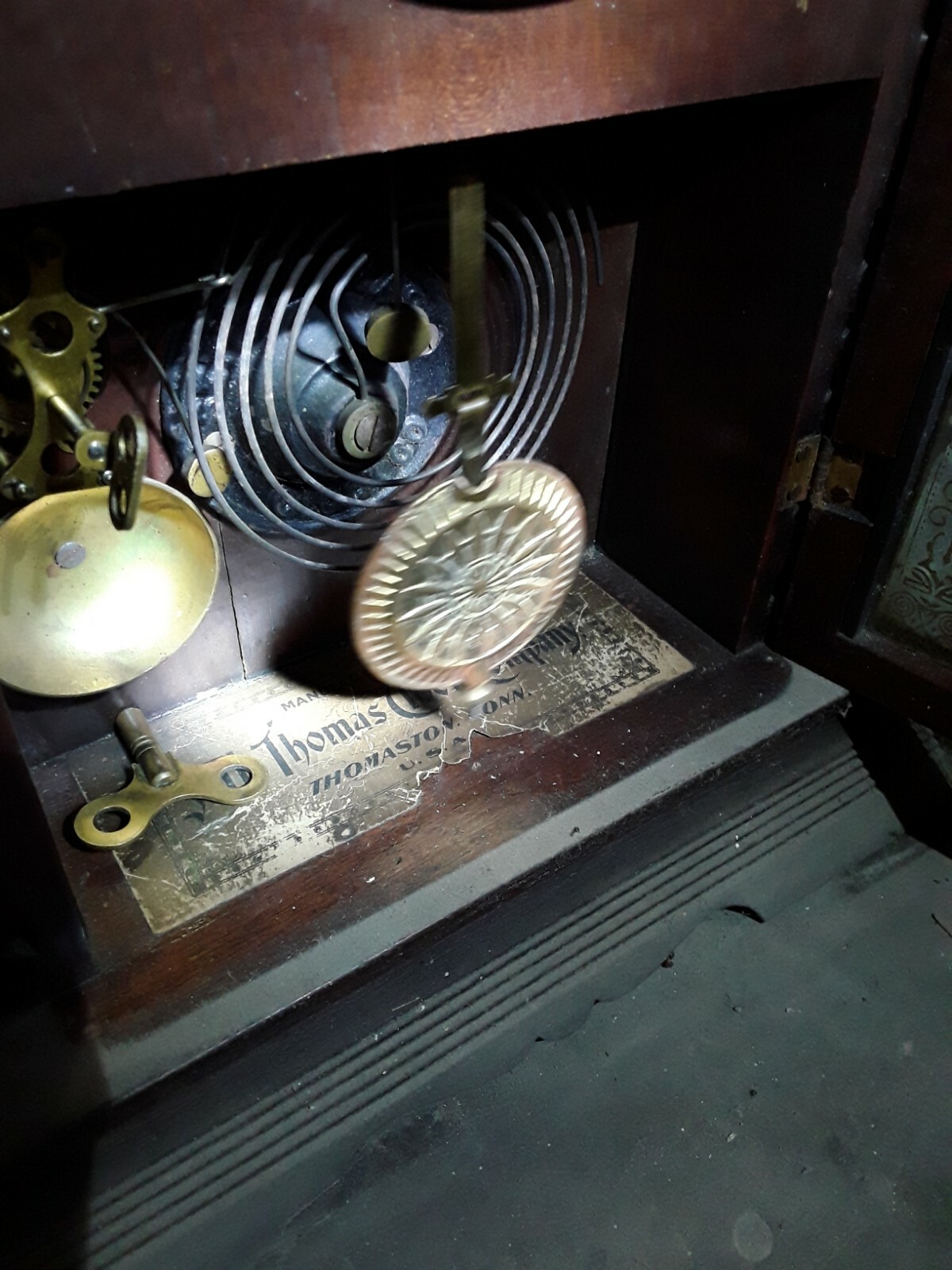 Antique clock. Seth Thomas. Chimes, and separate alarm system. Near