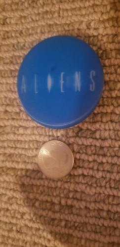 ALIENS James Cameron Move Promo Theatrical Pin Button Lenticular 2¼" 1986 Fox