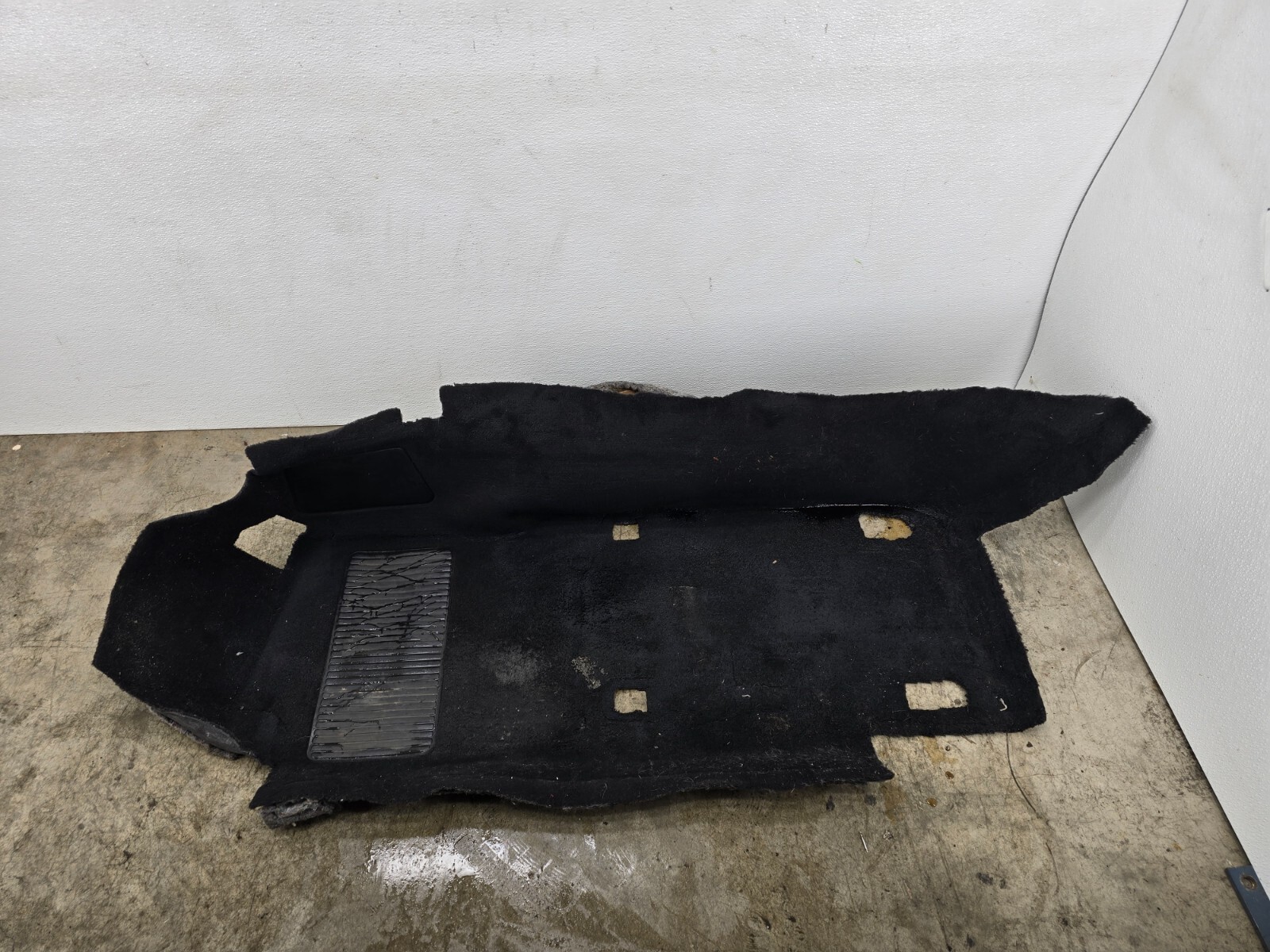 CHEVROLET CORVETTE C5 97-04 OEM FRONT LEFT DRIVER FLOOR SEAT COVER CARPET LINER