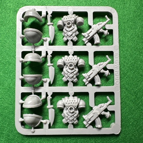 Warhammer 40k Space Marines Rogue Bit Sprue Backpack Guns Pads Games Workshop 🟢 - Picture 1 of 4