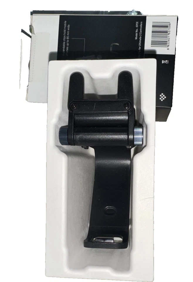 Set of 4 8BitDo Mobile Phone Gaming Clip Holder Ultimate 2 Wireless Controller - Image 3 of 4