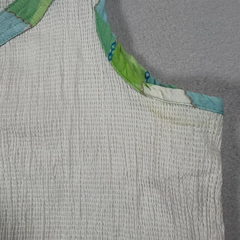 Sarah Bentley 白色纹理背心女式 M 波西米亚布贴装饰 Y2K 夏季 — 第 2/4 张图片