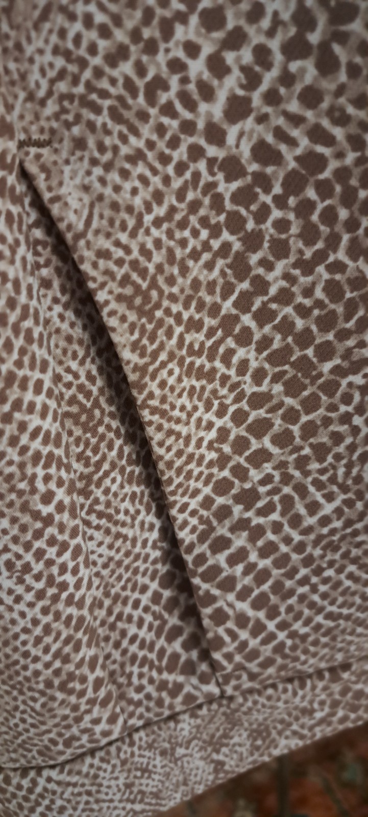 Banana Republic pre-owned slim &thin pants size 2 thumbnail 4