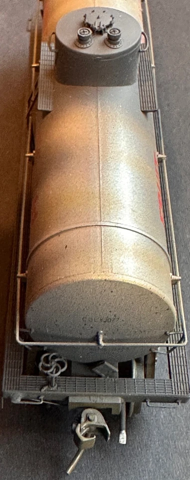 Coche cisterna escala HO calidad vino decorado a mano/desgasteado por Howard Zane Foto 4 de 4