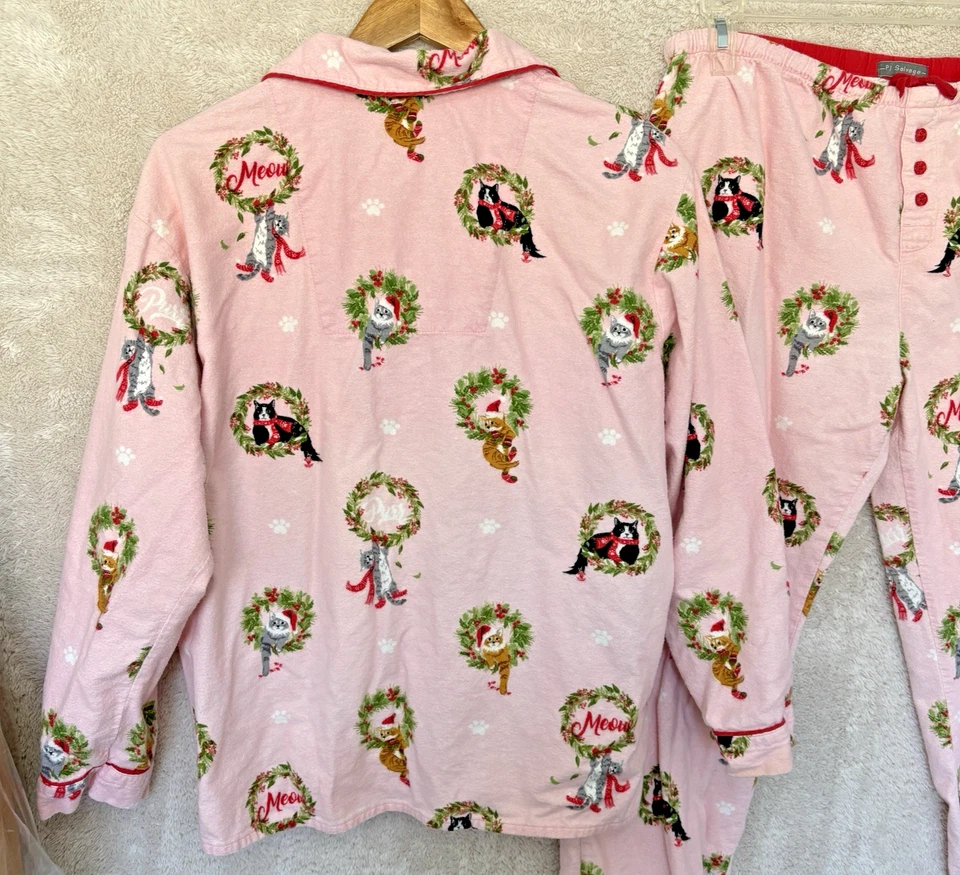 Pijama PJ Salvage 2 Piezas Talla M Rosa Franela CATS Corona Botón Suave Foto 4 de 4