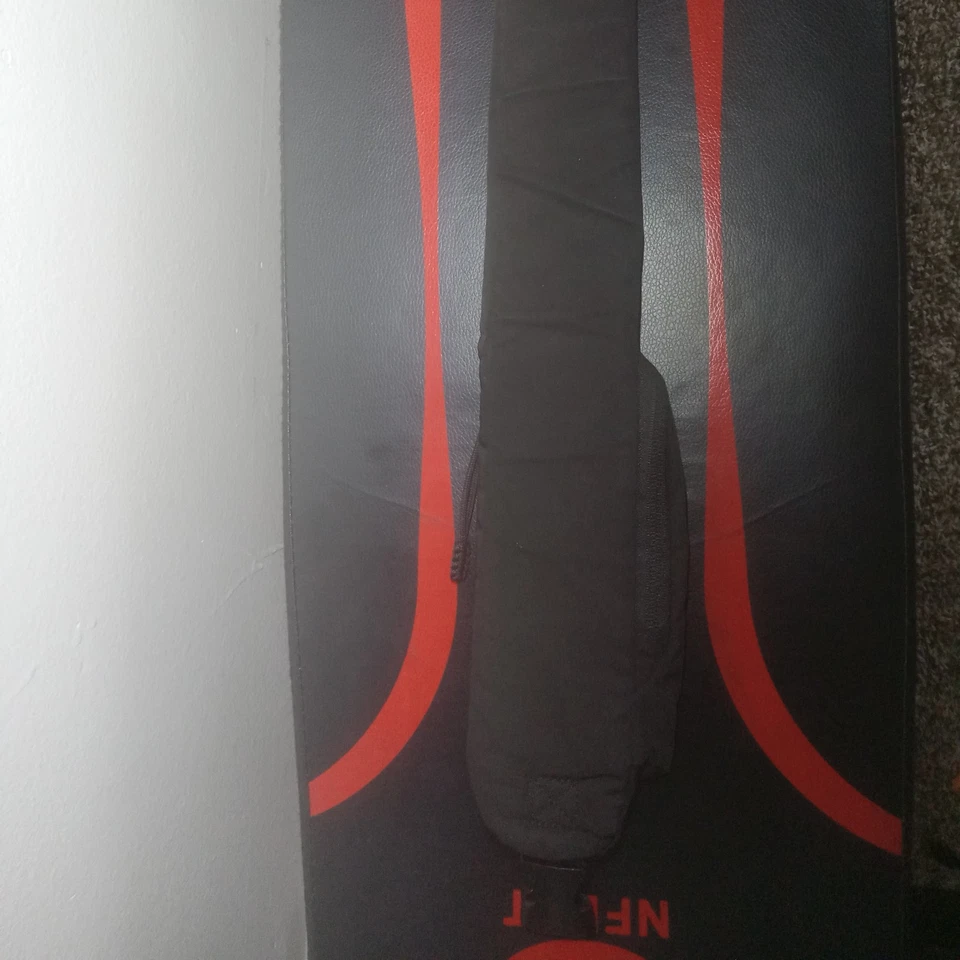 Hollister Cross Chest Bag Fanny Pack Adjustable Strap Black Used Once - Image 4 of 4