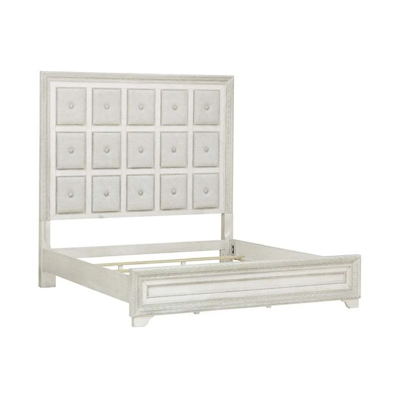 Cama tapizada de tela Camila Cal King en blanco de Pulaski Furniture Foto 3 de 4