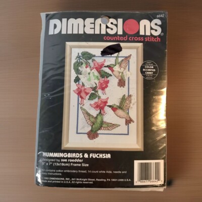 DIMENSIONS ''HUMMINGBIRDS & FUCHSIA'' 1993 Counted Cross Stitch Kit 5x7 # 6642