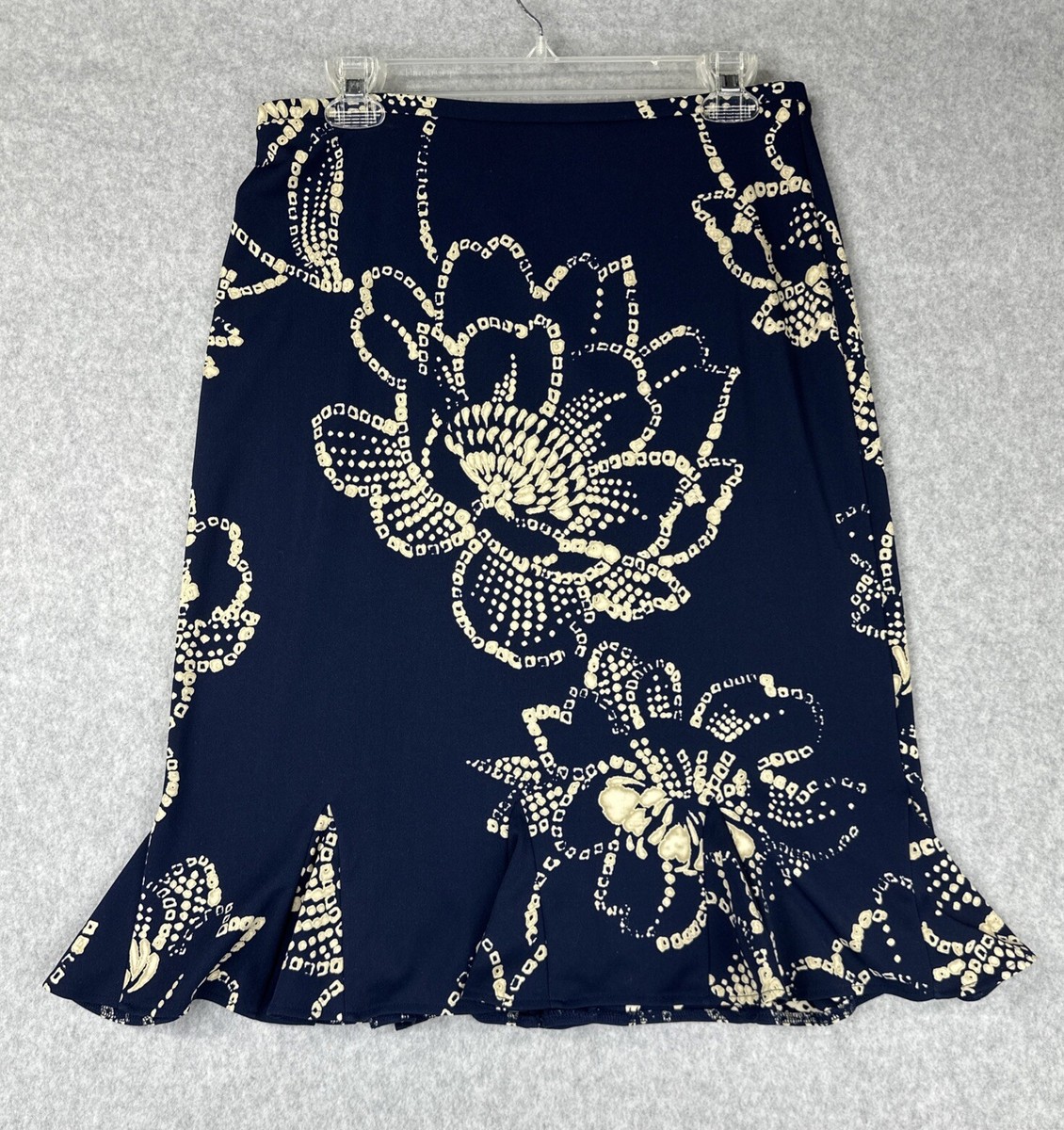 Express Women’s Navy Cream Floral Print Flare Ruffle Knee Length Skirt (M)