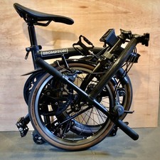 Brompton 4-Speed P Line Urban. Excellent condition & lighting & 5-speed upgrade 