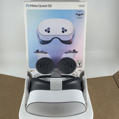 Meta Quest 3S 128GB VR Headset Bundle With Controllers - White