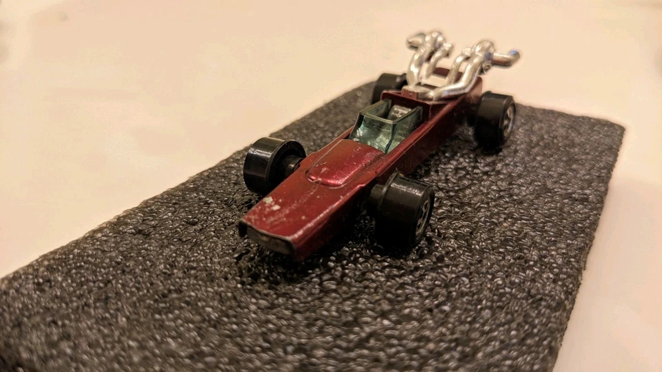 Topper Johnny Lightning A J Foyr Foto 2 de 4