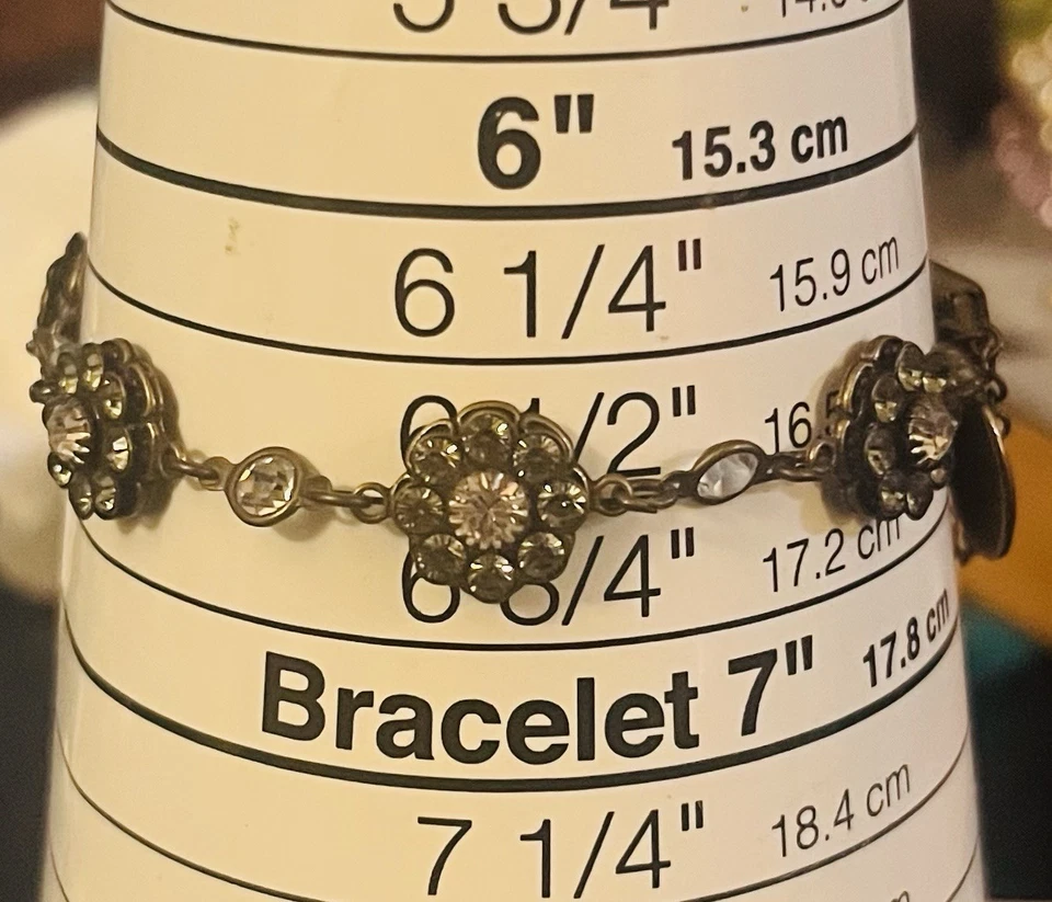 Pulsera MFA Museo de Bellas Artes Kenny Ma Bronce y Cristal Champán Flor Foto 3 de 3