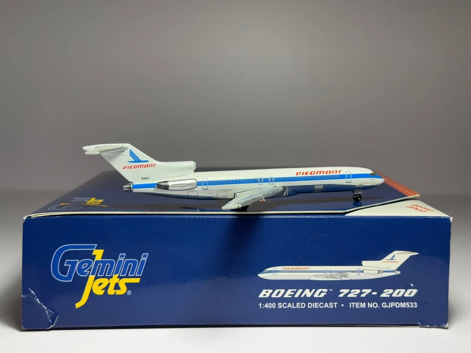 Gemini Jets 1:400 Piedmont Airlines Boeing 727-200 N1647 1960s colors GJPDM533 - Image 2 of 2